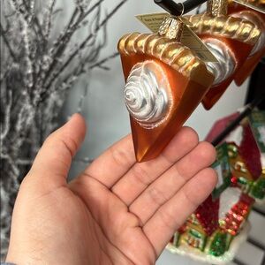 Old world Christmas piece of pumpkin pie ornament 

Comes with box